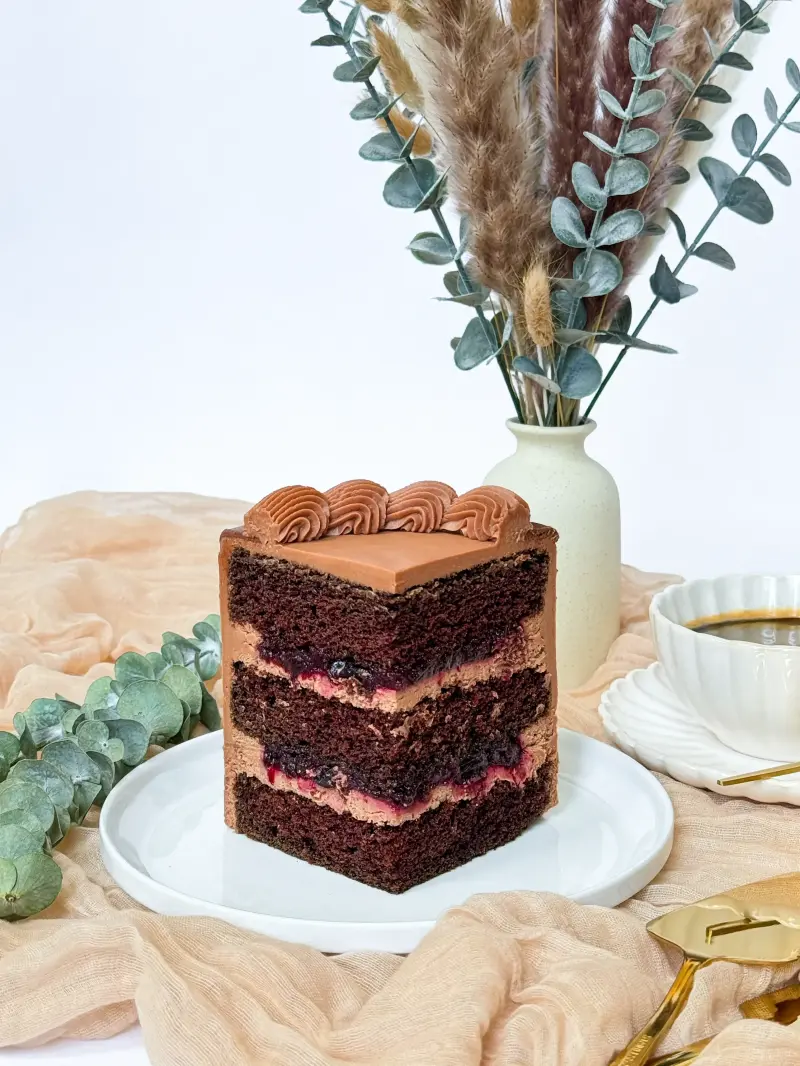 piece of chocolate cherry cake Active Image